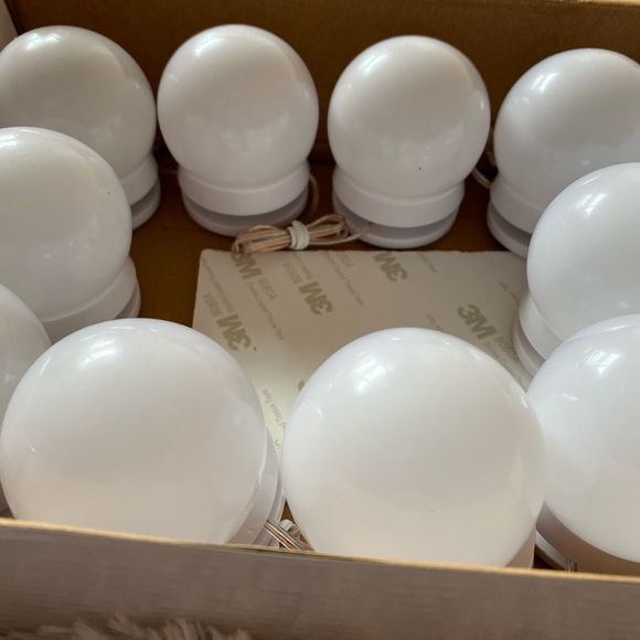 LED Vanity Lights - Picture 2 of 4